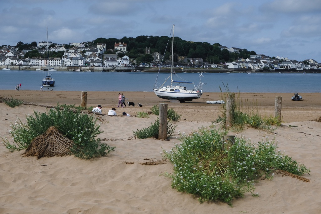 Hiking the South West Coast Path: Instow to Westward Ho! (day 6)